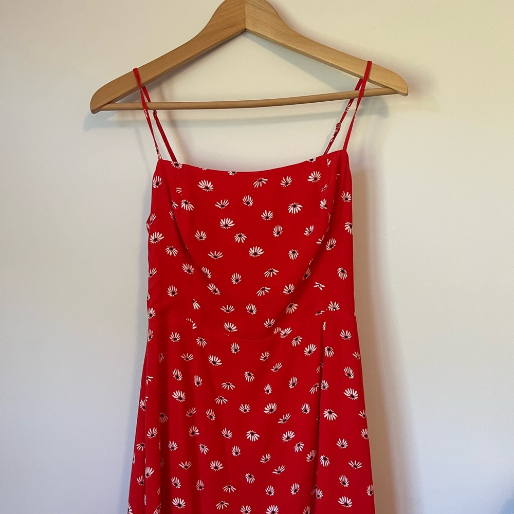 Aritzia Wilfred dress. New without tags.